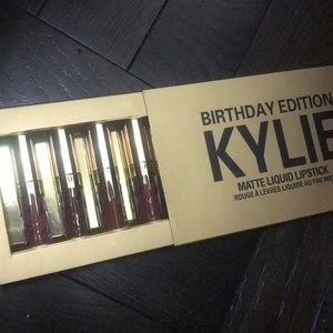 Kylie matte liquid lipstick 6 color set